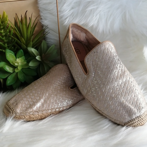 Ugg loafers - Picture 3 of 8